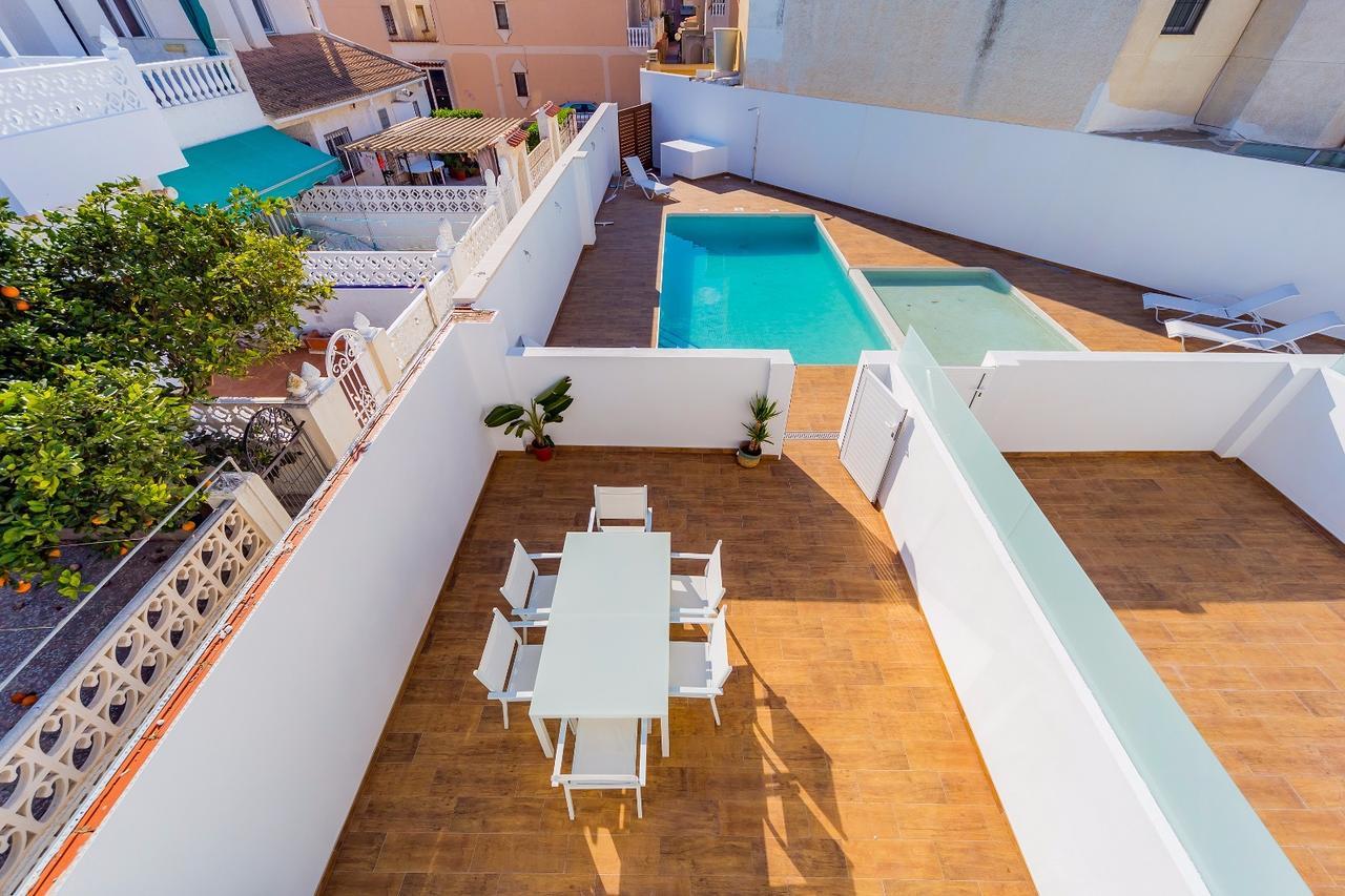Apartamentos El Abuelo Torrevieja Exterior foto