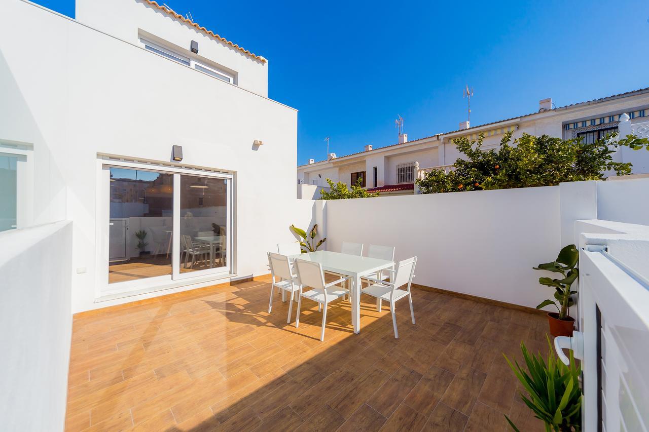 Apartamentos El Abuelo Torrevieja Exterior foto